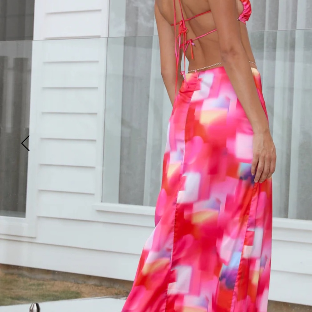 Colorful Abstract Two-Piece Set - Picture 2 of 2